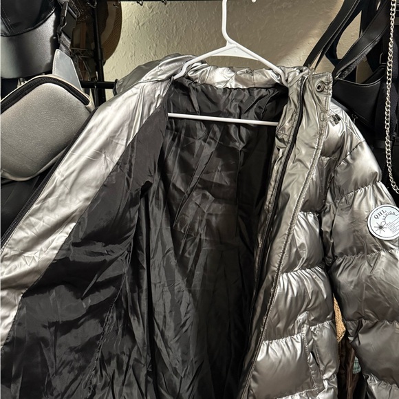 SOLD‼️ - Picture 2 of 6